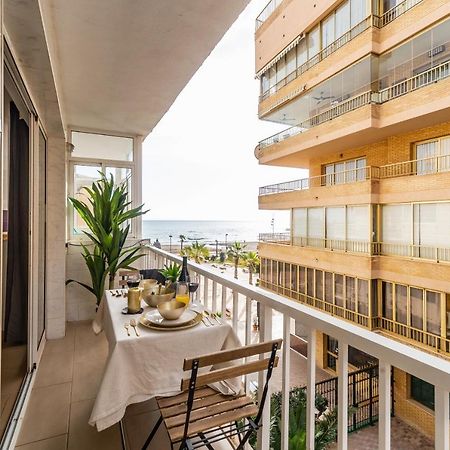 Fuengirola Paseo Maritimo Deluxe Apartment By The Beach Bagian luar foto